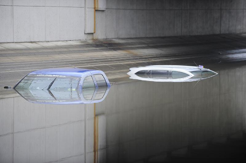 Illustration for article titled Detroit Flood: Updated Photos (higher quality)